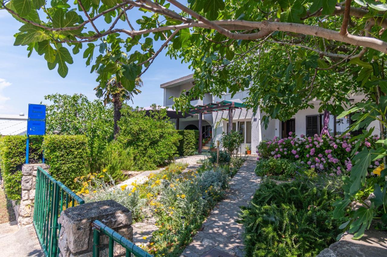 Apartments By The Sea Punat, Krk - 5351 Экстерьер фото